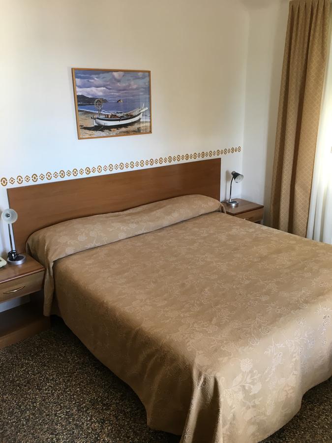 Hotel Azzurro Varazze Exteriör bild